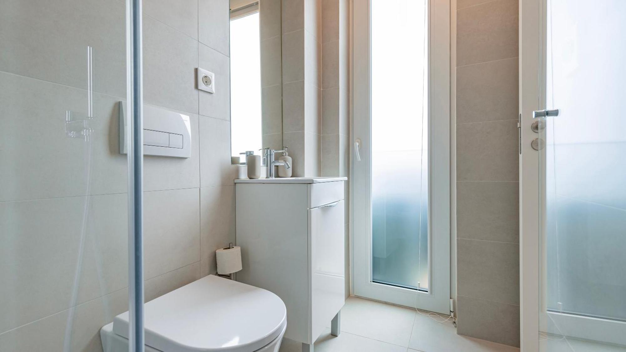 Classy 2bdr House With Balcony By Lovelystay Apartamento