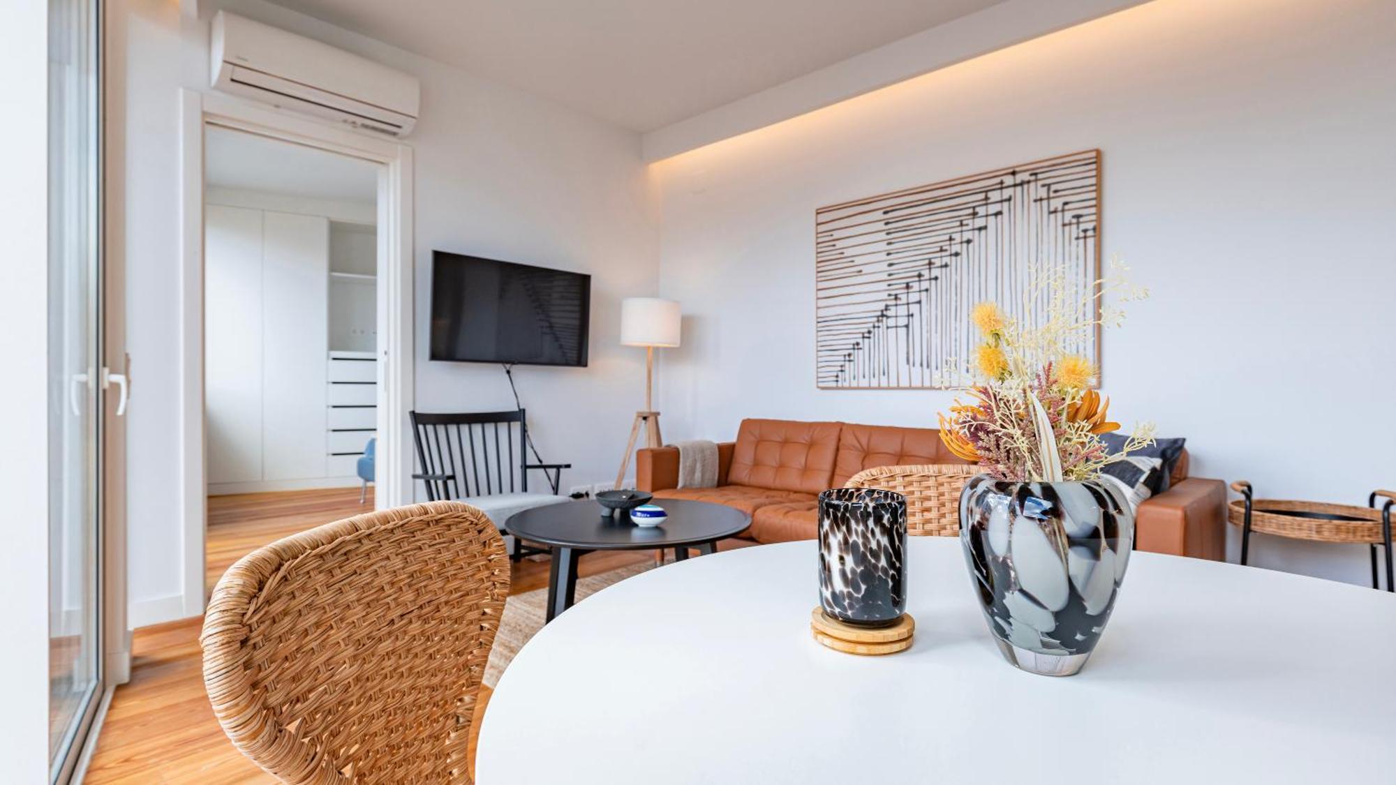 Classy 2bdr House With Balcony By Lovelystay Lisboa